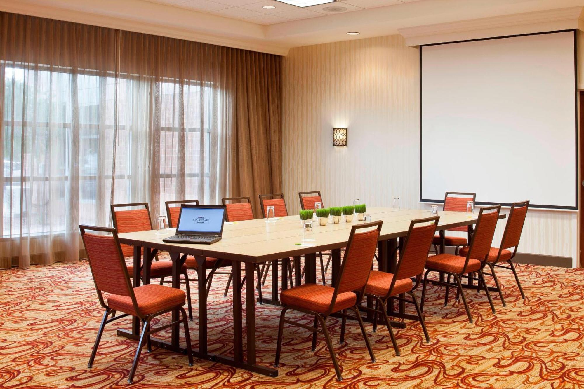 מלון Courtyard By Marriott פואבלו מראה חיצוני תמונה